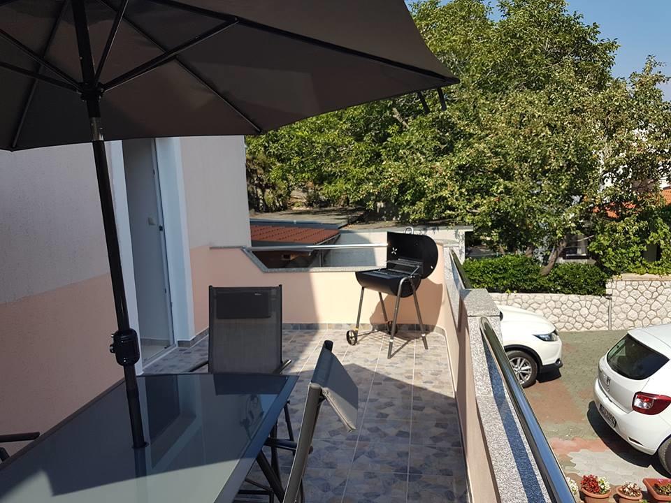 Apartmani Pod Nehajem Сень Екстер'єр фото